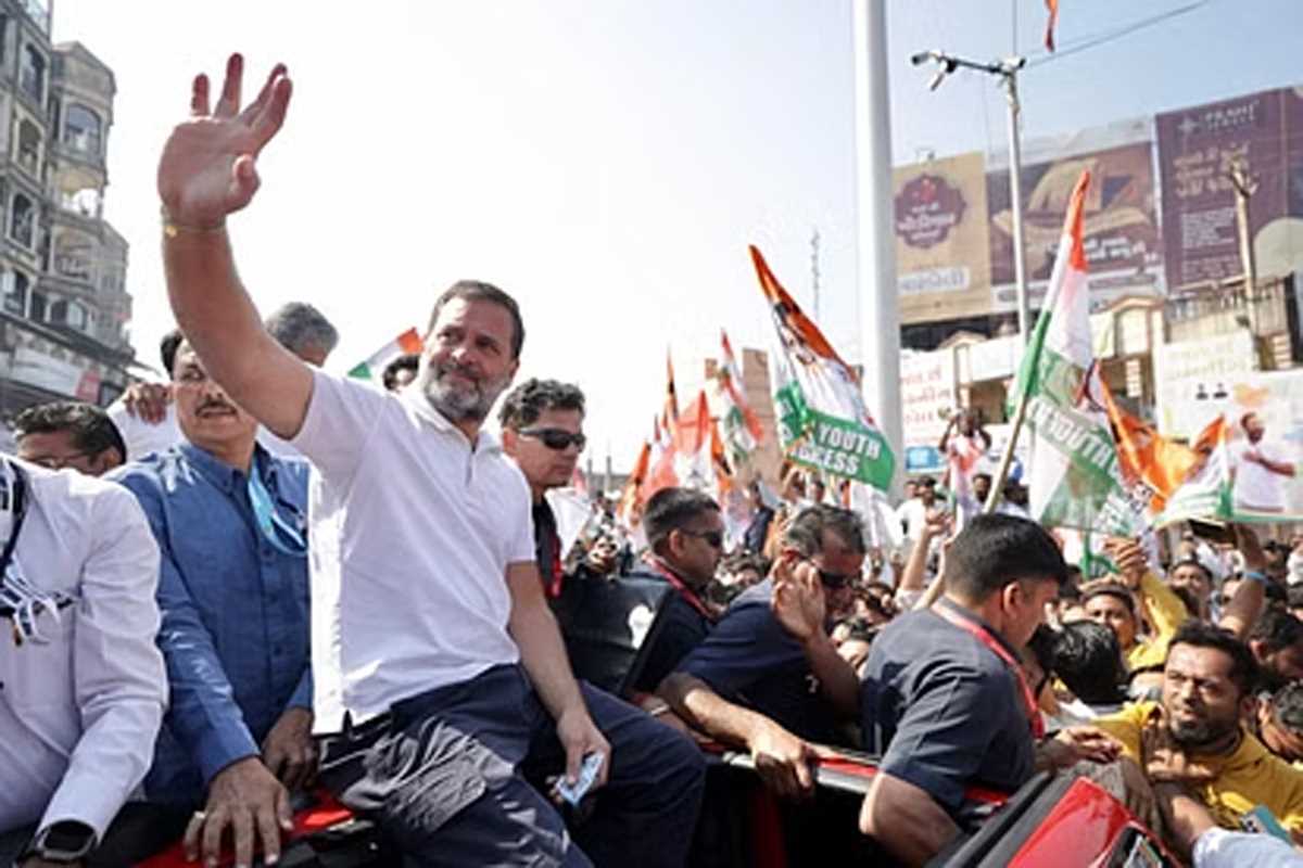 राहुल और प्रियंका गांधी पहुंचे अगस्त क्रांति मैदान, थोड़ी देर में शुरू होगी कांग्रेस की मेगा रैली